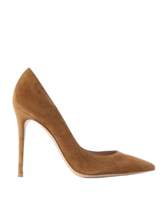 105 Suede Pumps