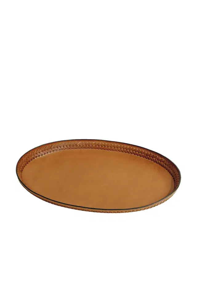 Oval Leather Lace