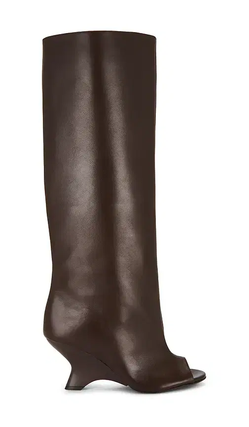 Ninette Boot