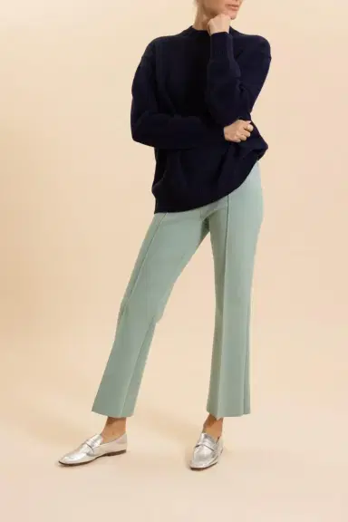 HIGH SPORT Geo Crop Kick Pant | Thumbnail 2