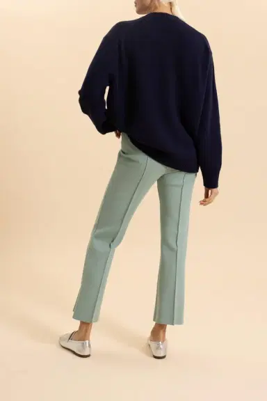HIGH SPORT Geo Crop Kick Pant | Thumbnail 4