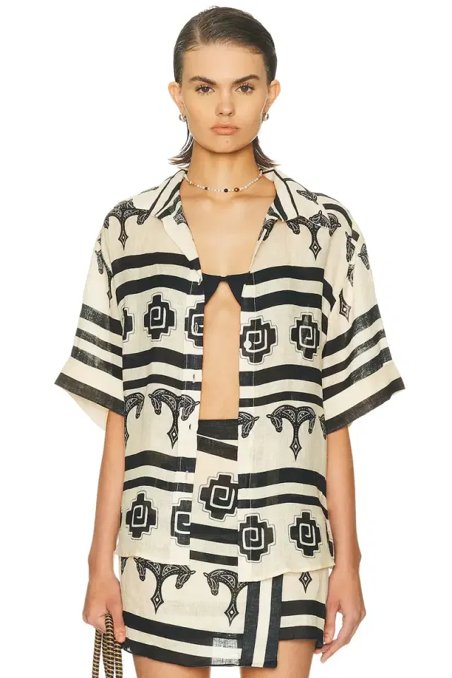 Johanna Ortiz La Creciente Shirt