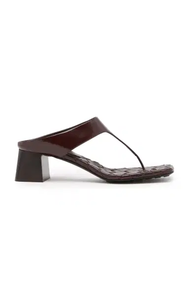 Bottega Veneta Leather Thong Sandals | Thumbnail 1 Bottega Veneta Leather Thong Sandals | Thumbnail 1