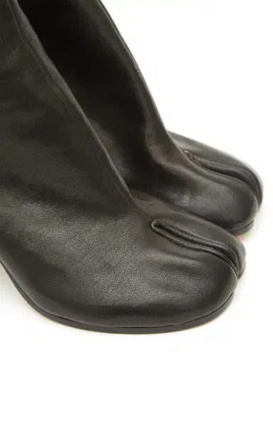 Maison Margiela Tabi Leather Ankle Boots | Thumbnail 6 Maison Margiela Tabi Leather Ankle Boots | Thumbnail 6