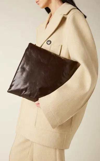 Bottega Veneta The Pillow Pouch Leather Bag | Thumbnail 2 Bottega Veneta The Pillow Pouch Leather Bag | Thumbnail 2