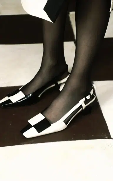 Roger Vivier Belle Vivier Patent Leather Slingback Pumps | Thumbnail 2 Roger Vivier Belle Vivier Patent Leather Slingback Pumps | Thumbnail 2