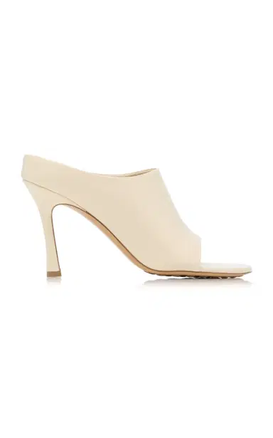 Bottega Veneta Cushion Lux Leather Mule Sandals | Thumbnail 1 Bottega Veneta Cushion Lux Leather Mule Sandals | Thumbnail 1