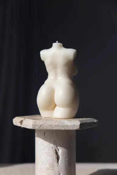 Eluwa Studio Namise Candle - White | Thumbnail 2