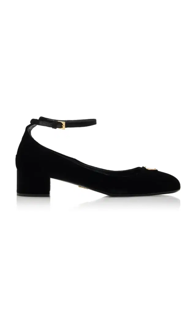Velvet Pumps