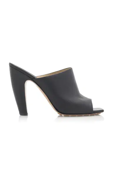 Bottega Veneta Lagoon Leather Mule Sandals | Thumbnail 6