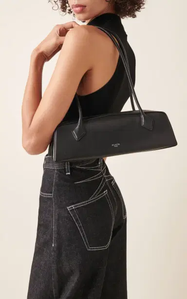Alaïa Le Teckel Shoulder Bag | Thumbnail 2 Alaïa Le Teckel Shoulder Bag | Thumbnail 2