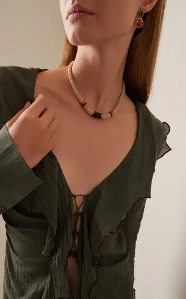 DEZSO BY SARA BELTRÁN Mother Of Pearl Puka Shell Necklace | Thumbnail 2