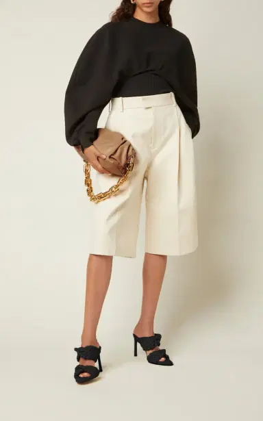 Bottega Veneta The Chain Pouch Leather Clutch | Thumbnail 2 Bottega Veneta The Chain Pouch Leather Clutch | Thumbnail 2