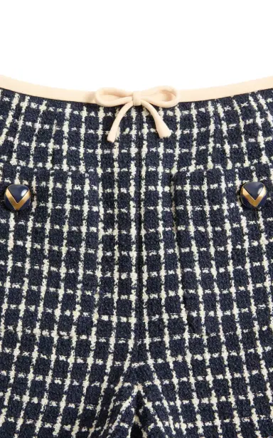 Valentino Garavani Bow-Detailed Virgin-Wool Blend Shorts | Thumbnail 5