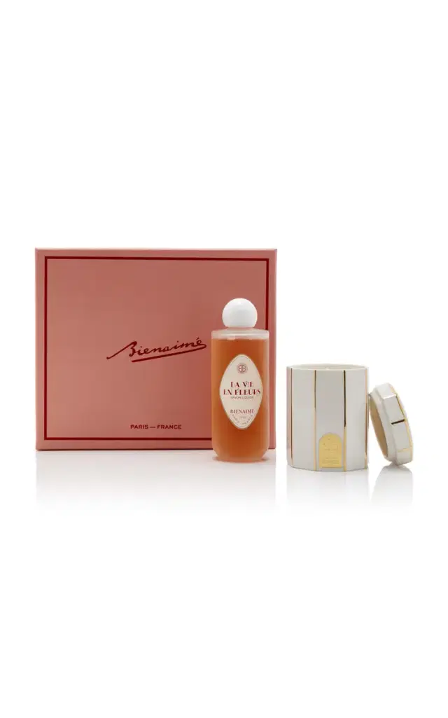 Exclusive La Vie En Fleurs Powder Room Set