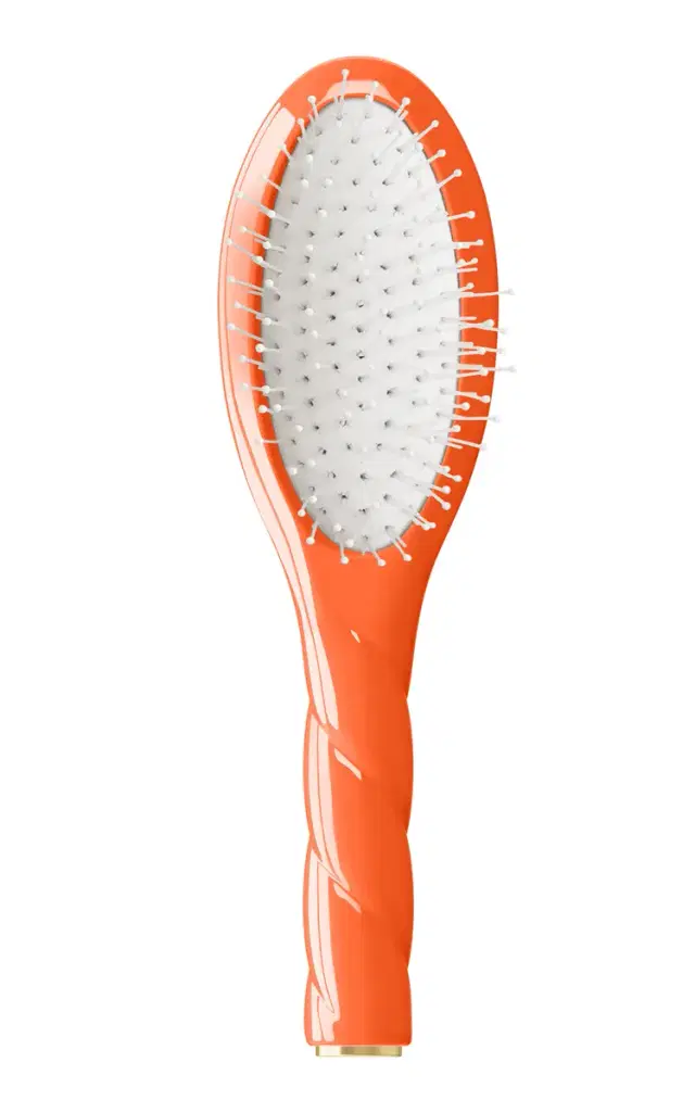 N.04 The Miracle Detangling Brush