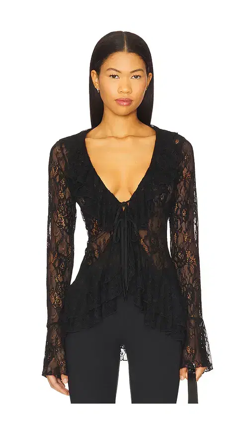 MORE TO COME Alisia Top