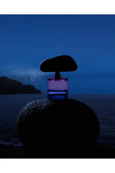 Vyrao Witchy Woo Eau de Parfum 10ml | Thumbnail 5 Vyrao Witchy Woo Eau de Parfum 10ml | Thumbnail 5