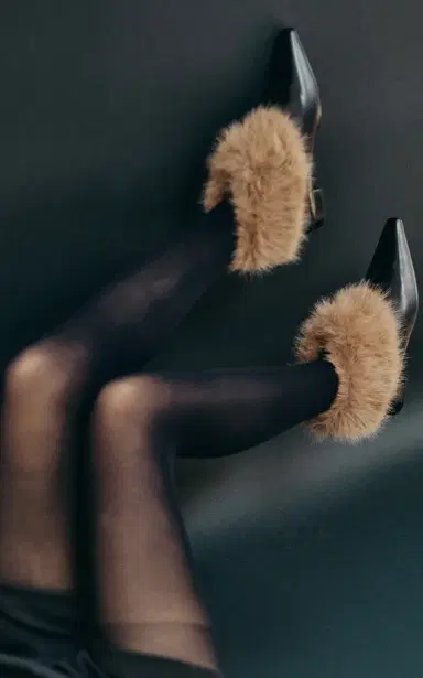 SALONDEJU Shearling-Lined Leather Ankle Boots | Thumbnail 3