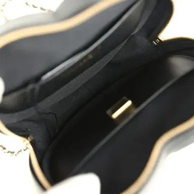 Chanel Chanel CC In Love Large Heart Bag with Chain Black Lambskin Light Gold Hardware | Thumbnail 8 Chanel Chanel CC In Love Large Heart Bag with Chain Black Lambskin Light Gold Hardware | Thumbnail 8