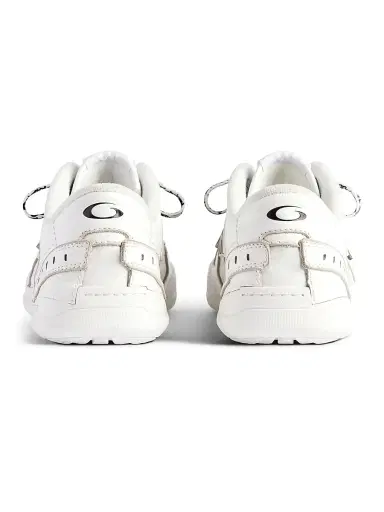 Balenciaga Women's Hamptons Clean Sneakers | Thumbnail 2 Balenciaga Women's Hamptons Clean Sneakers | Thumbnail 2