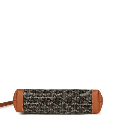 goyard Goyard Goyardine Canvas Black and Tan Conti Pouch Palladium Hardware | Thumbnail 7 goyard Goyard Goyardine Canvas Black and Tan Conti Pouch Palladium Hardware | Thumbnail 7