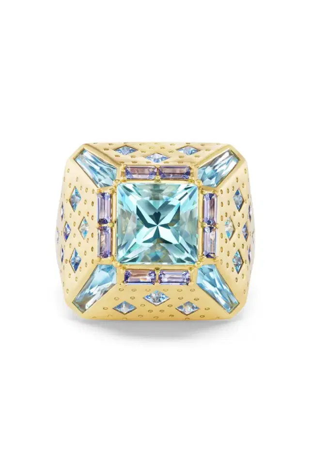 Aquamarine Beryl Atmospheric Dimenson Ring