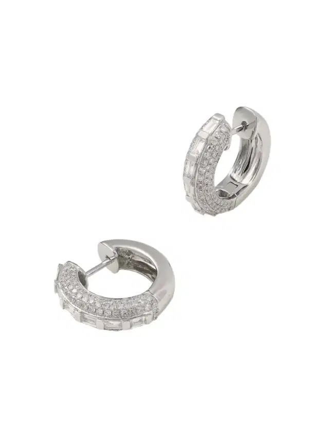 18-karat White Gold Diamond Earrings