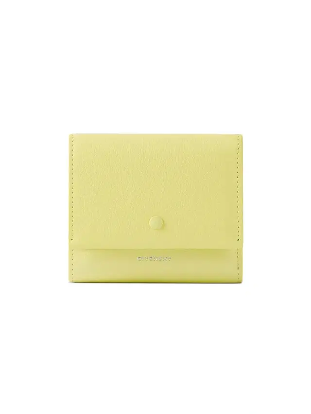 Women's Day Wallet in Grained Leather - Acid Yellow