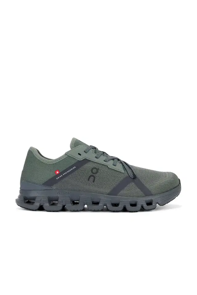 Cloud X 4 Ad Sneaker Cloud X 4 Ad Sneaker