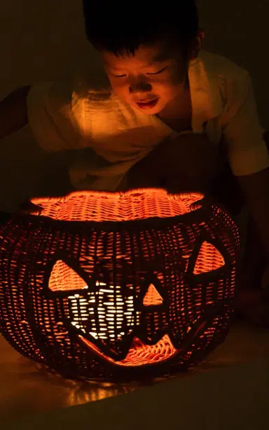 MOMIJI Pumpkin Face Rattan Halloween Basket - Orange | Thumbnail 2 MOMIJI Pumpkin Face Rattan Halloween Basket - Orange | Thumbnail 2