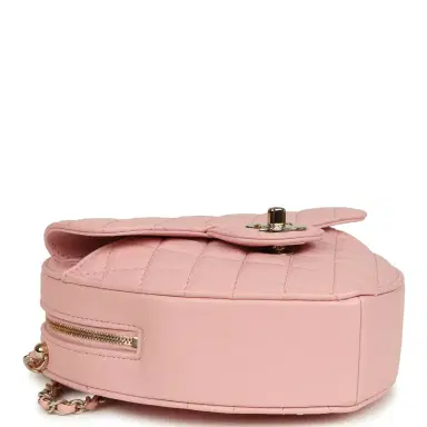 Chanel Chanel CC In Love Large Heart Bag with Chain Light Pink Lambskin Light Gold Hardware | Thumbnail 7 Chanel Chanel CC In Love Large Heart Bag with Chain Light Pink Lambskin Light Gold Hardware | Thumbnail 7