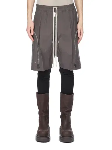 Rick Owens Men's Bauhaus Bela Shorts | Thumbnail 1 Rick Owens Men's Bauhaus Bela Shorts | Thumbnail 1