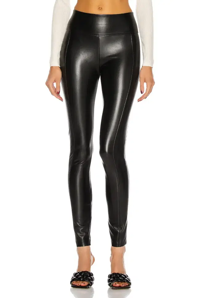 Edie Forming Legging