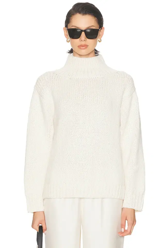Loulou de Saison Cashmere Ryle Turtleneck Sweater