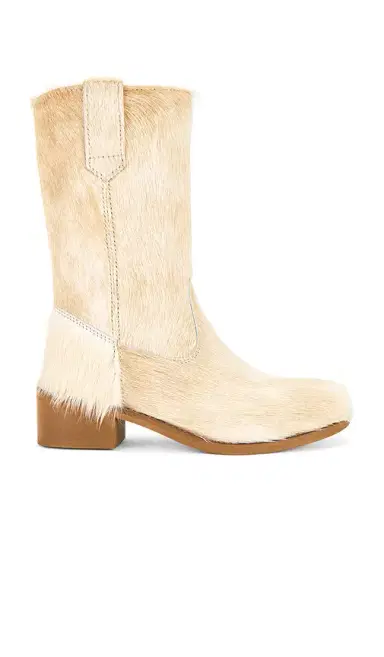 Dico Copenhagen Julia Fur Gaucho Boot | Thumbnail 1 Dico Copenhagen Julia Fur Gaucho Boot | Thumbnail 1