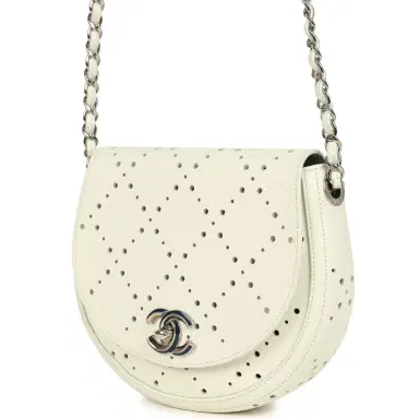 Chanel Pre-owned Chanel Perforated Messenger Bag White Caviar Silver Hardware | Thumbnail 4 Chanel Pre-owned Chanel Perforated Messenger Bag White Caviar Silver Hardware | Thumbnail 4