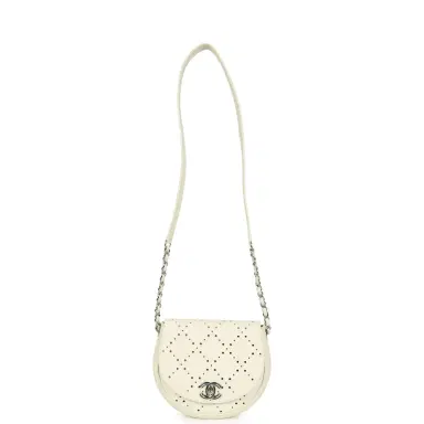 Chanel Pre-owned Chanel Perforated Messenger Bag White Caviar Silver Hardware | Thumbnail 6 Chanel Pre-owned Chanel Perforated Messenger Bag White Caviar Silver Hardware | Thumbnail 6