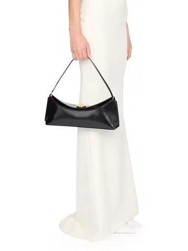 Jacquemus Women's Le Calisso Leather Shoulder Bag | Thumbnail 2 Jacquemus Women's Le Calisso Leather Shoulder Bag | Thumbnail 2