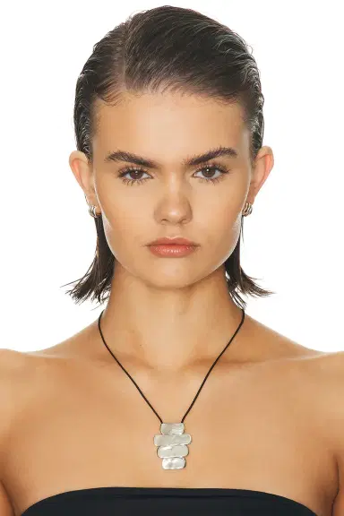 AGMES Ilona Pendant Necklace | Thumbnail 2 AGMES Ilona Pendant Necklace | Thumbnail 2