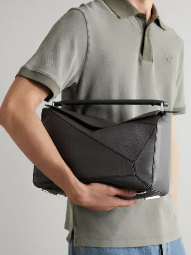 Loewe Puzzle Edge Large Logo-Debossed Full-Grain Leather Messenger Bag - Men | Thumbnail 2 Loewe Puzzle Edge Large Logo-Debossed Full-Grain Leather Messenger Bag - Men | Thumbnail 2