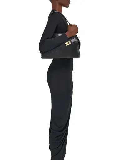 FERRAGAMO Women's Hug Leather Shoulder Bag - Nero | Thumbnail 1