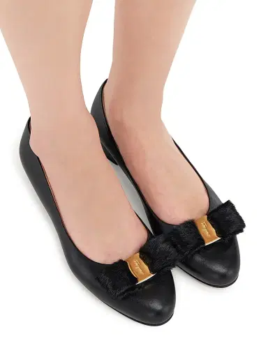 Ferragamo Women's Vara 30MM Shearling-Trimmed Leather Pumps - Nero - Size 11 | Thumbnail 8