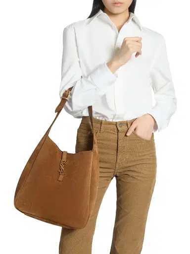 Saint Laurent Women's Le 5 ÿ 7 Supple Large Shoulder Bag in Suede - Caramel Cognac | Thumbnail 3 Saint Laurent Women's Le 5 ÿ 7 Supple Large Shoulder Bag in Suede - Caramel Cognac | Thumbnail 3