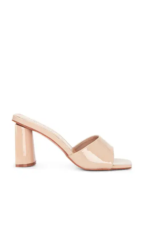 superdown Nada Sandal