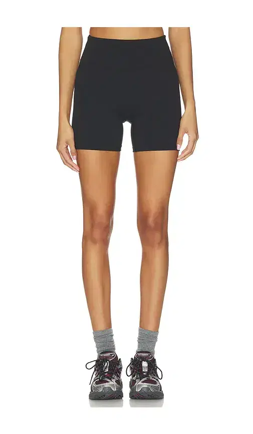 FORM Core Shorts
