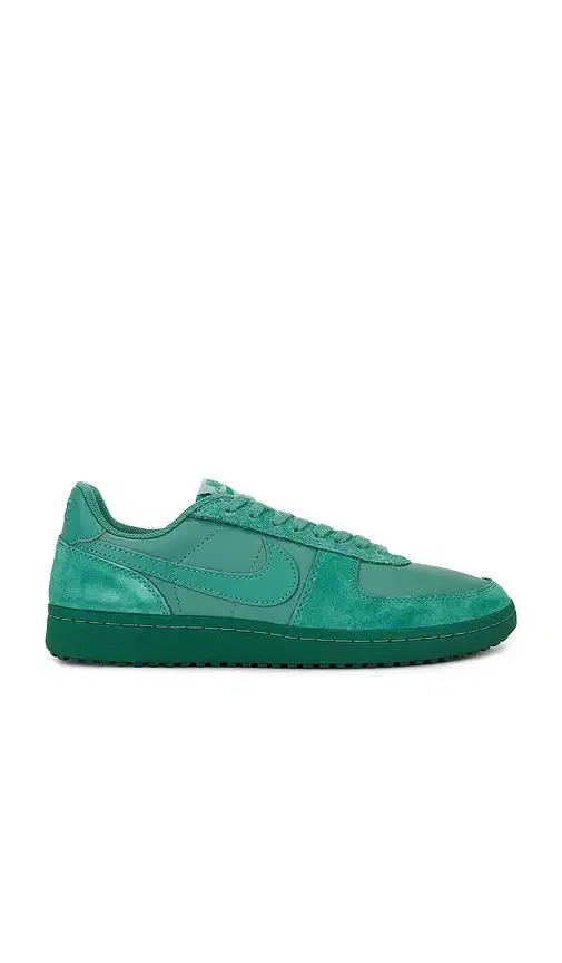 Nike Field General