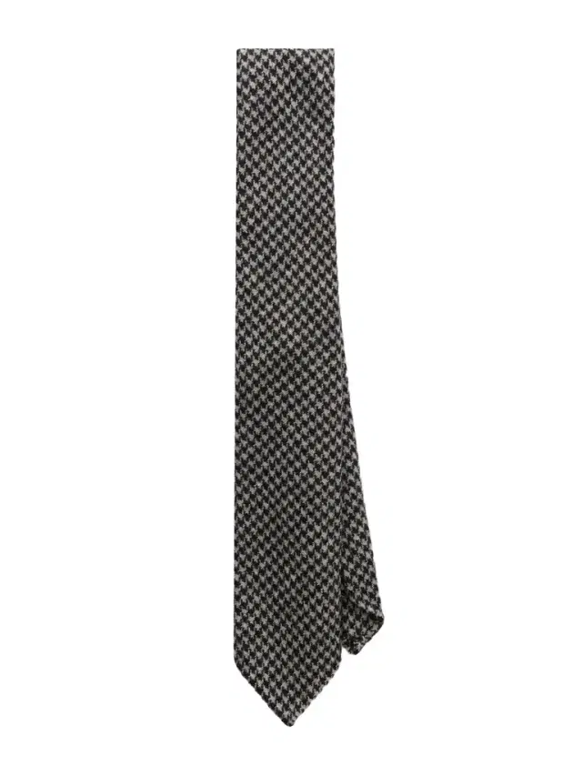 7cm Houndstooth Wool and Cashmere-Blend Tie - Men