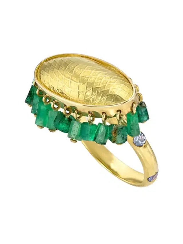 Emerald Chimes Ring