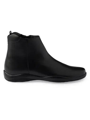 Prada Men's Toblach Leather Ankle Boots | Thumbnail 1 Prada Men's Toblach Leather Ankle Boots | Thumbnail 1